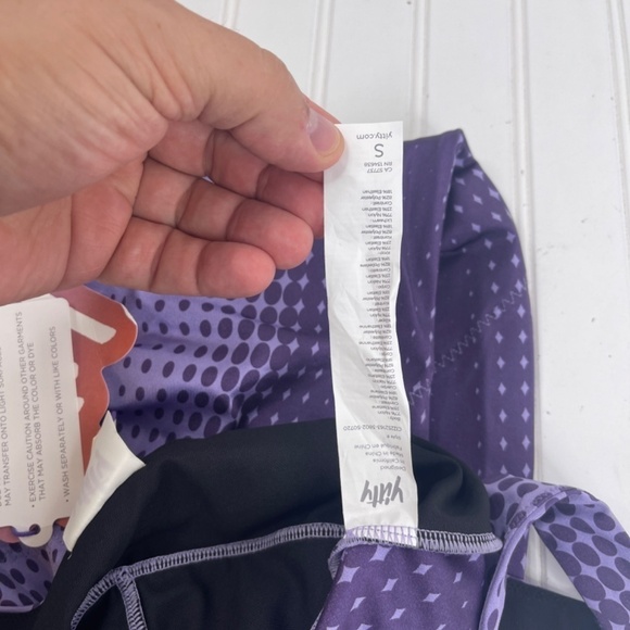 BRAND NEW Yitty Fabletics Headliner Shaping Catsuit Purple Galaxy - Picture 10 of 12
